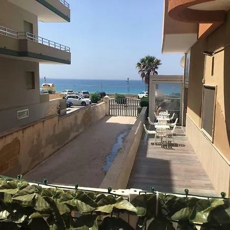 度假居 Casa Vacanze Belvedere *